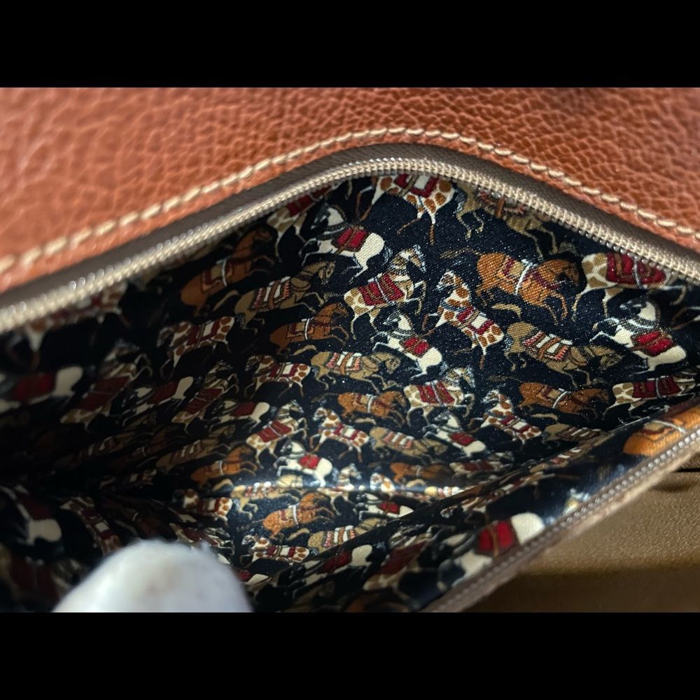 💝Ferragamo💝Clutch💝 - Picture 11 of 14
